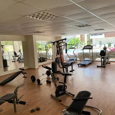 Apartment Side'de Havuzlu Daire