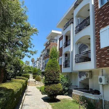 Side'de Havuzlu Daire Appartement Sidé