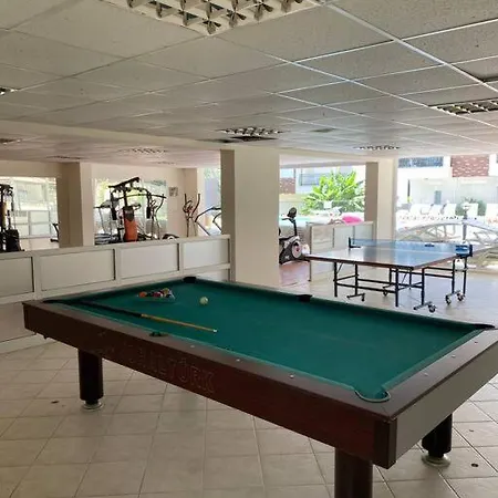 Apartament Side'de Havuzlu Daire