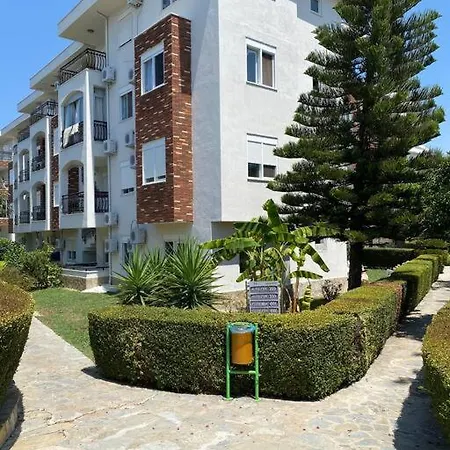 Apartament Side'de Havuzlu Daire Side