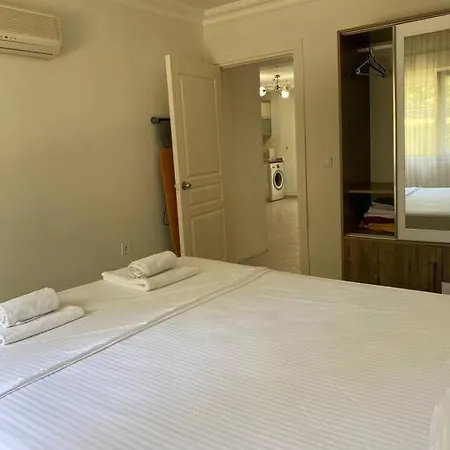 Apartament Side'de Havuzlu Daire