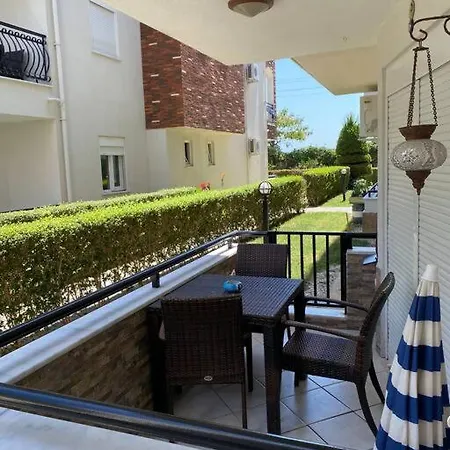 Apartament Side'de Havuzlu Daire Side