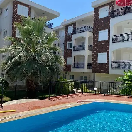 Apartament Side'de Havuzlu Daire *